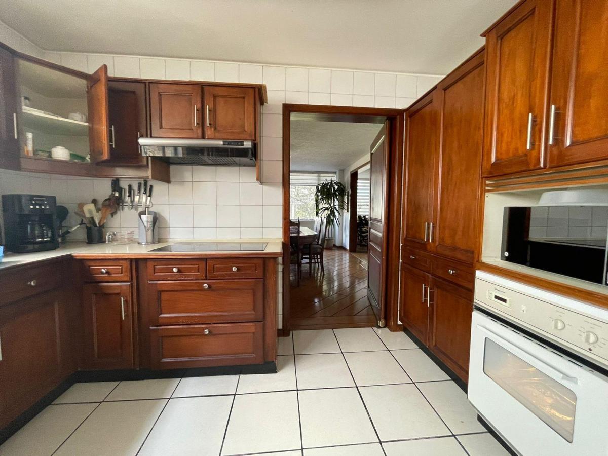Vendo Departamento en Sector Quito Tenis — imagen 2