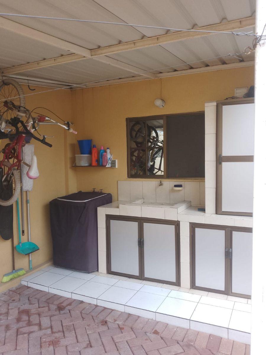 Venta Casa en Urbanización Villas del Rey Etapa Rey Arturo, Guayas — imagen 6