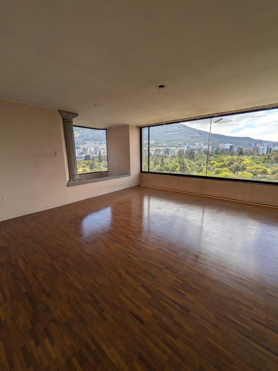 Urgente. en La Carolina Vendo Penthouse con Una Vista Genial de 360 Grados. Le Esperamos. Provincia de Pichincha — imagen 4