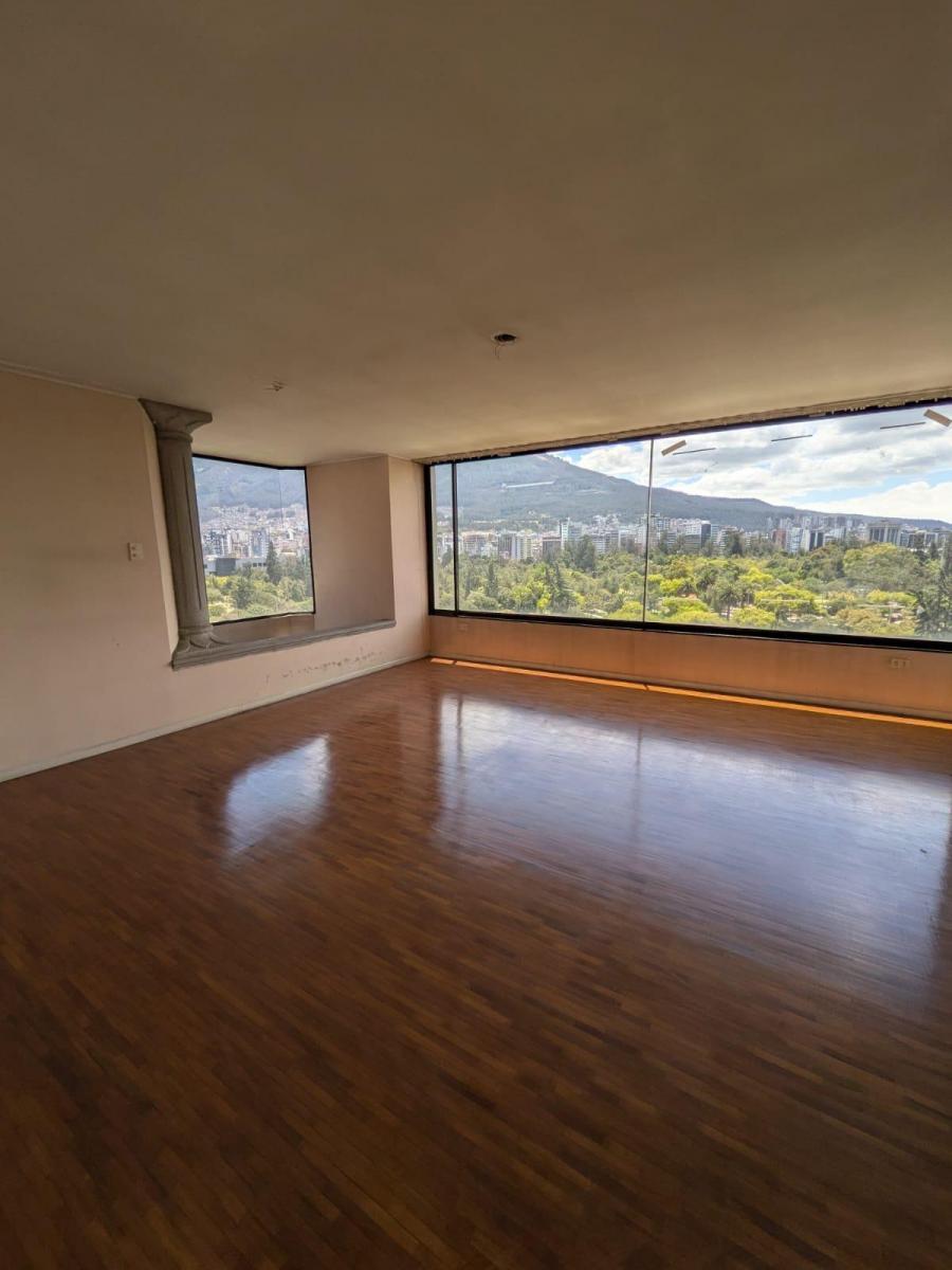 Urgente. en La Carolina Vendo Penthouse con Una Vista Genial de 360 Grados. Le Esperamos. Provincia de Pichincha — imagen 3