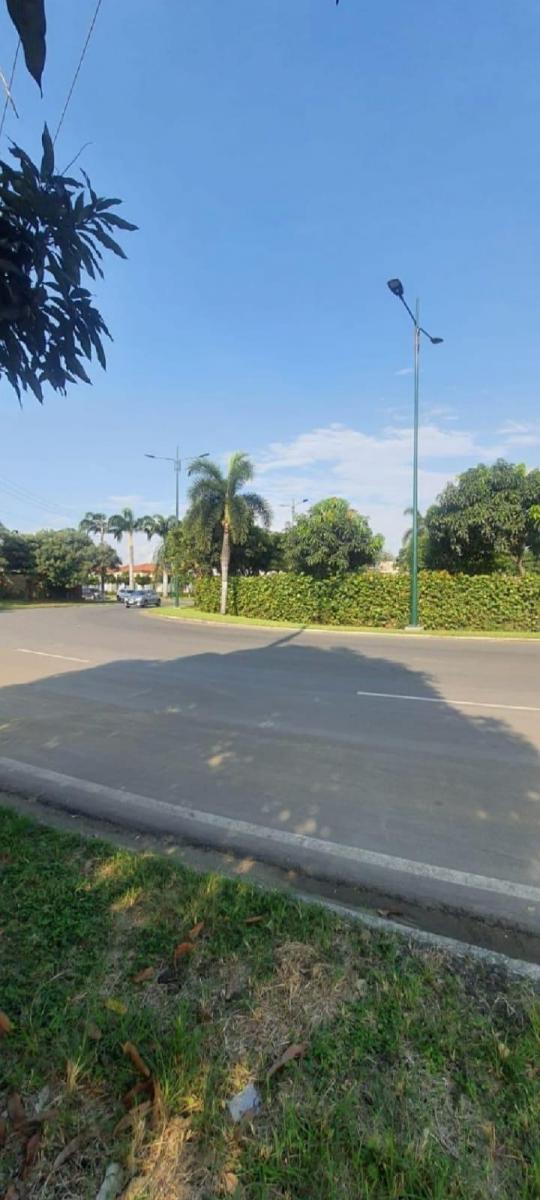 Terreno en Venta con 2600 m² en Samborondón, Guayas — imagen 10