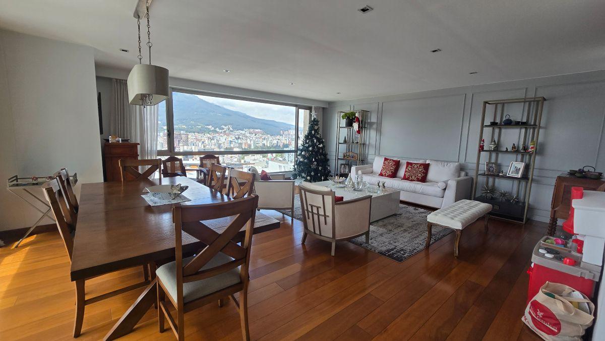 Hermoso Pent House de Venta con Linda Vista a La Ciudad — imagen 9
