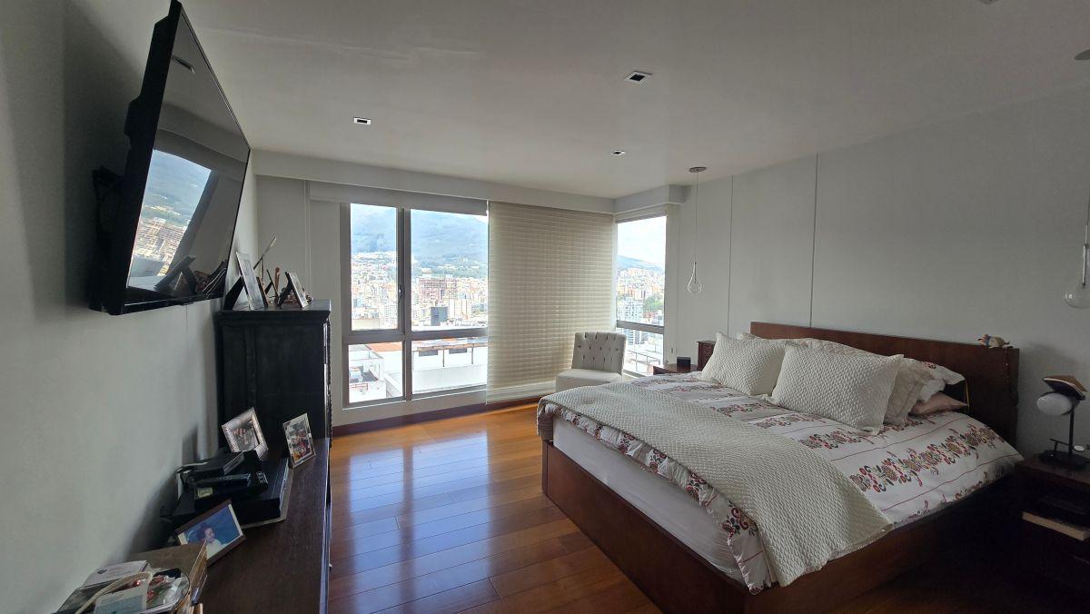 Hermoso Pent House de Venta con Linda Vista a La Ciudad — imagen 7