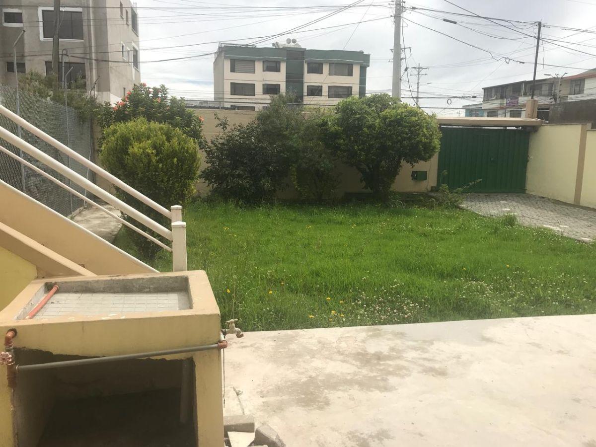 En Venta Terreno 290 Mtrs. Departamento 125 Mtrs. Solca $143.000 — imagen 8