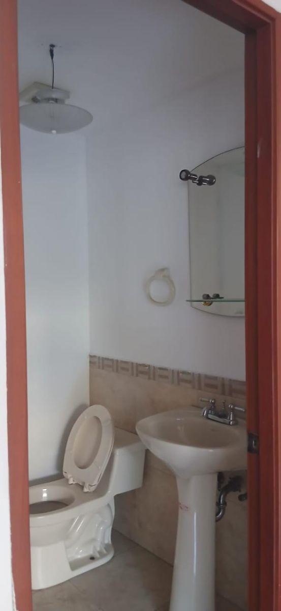 Oportunidad Departamento con Jardin Sector Inca y 6 de Diciembre — imagen 8