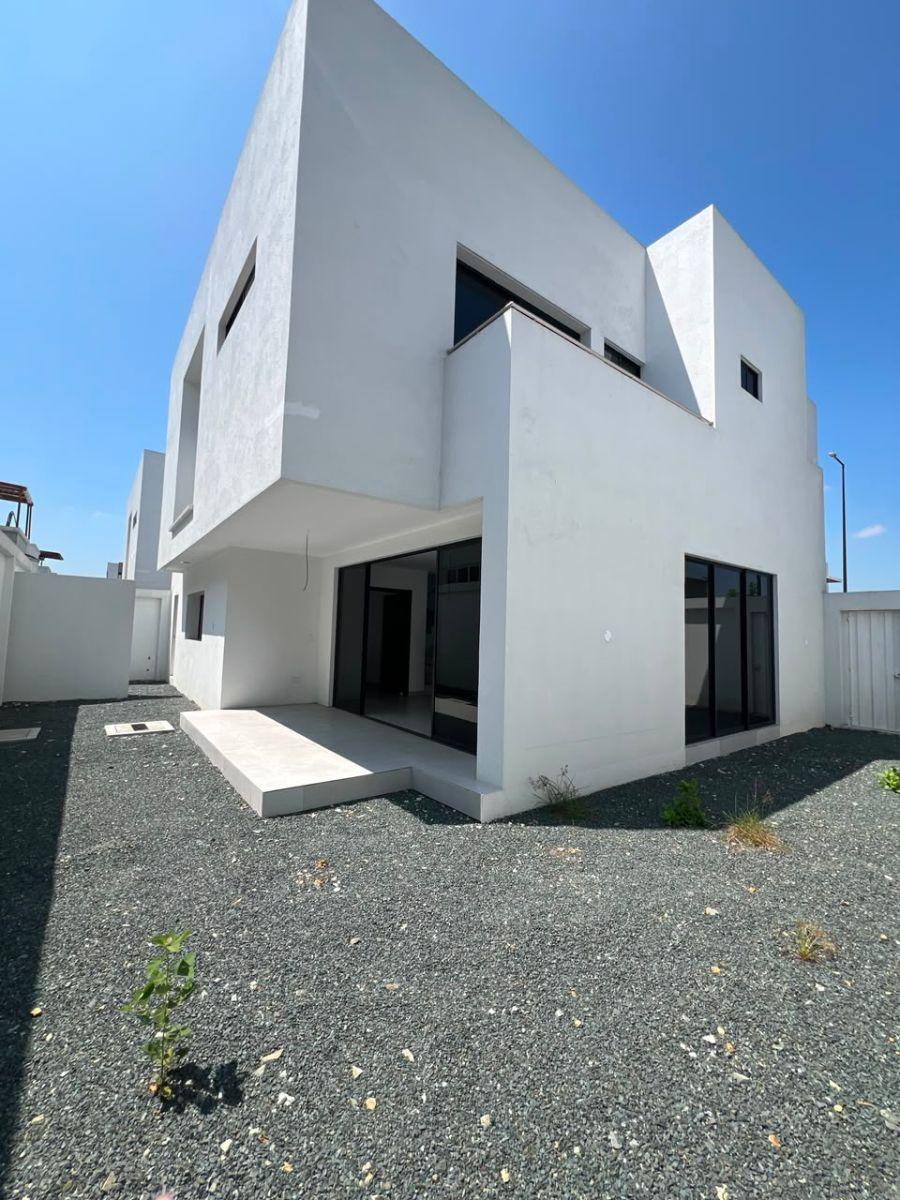 Casa de Estreno en Venta en Urb. Riona - Km 3 Samborondon, Guayas — imagen 6