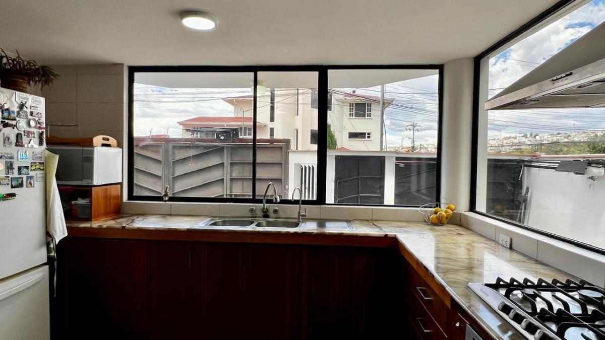 Departamento en Pomasqui — imagen 7