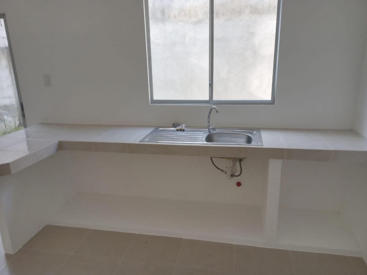 Casa de Venta en Urbanización Paseo del Sol, Vía a La Costa, 3 Dorm., Guayas — imagen 6