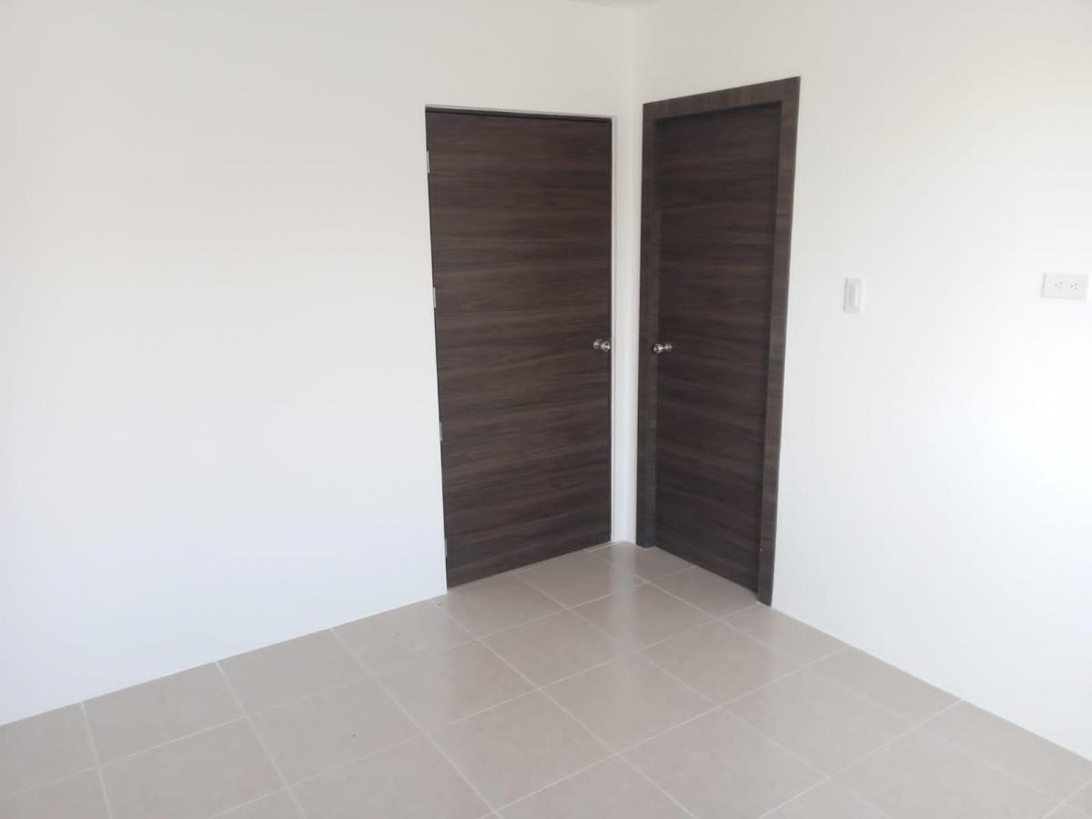 Casa de Venta en Urbanización Paseo del Sol, Vía a La Costa, 3 Dorm., Guayas — imagen 2