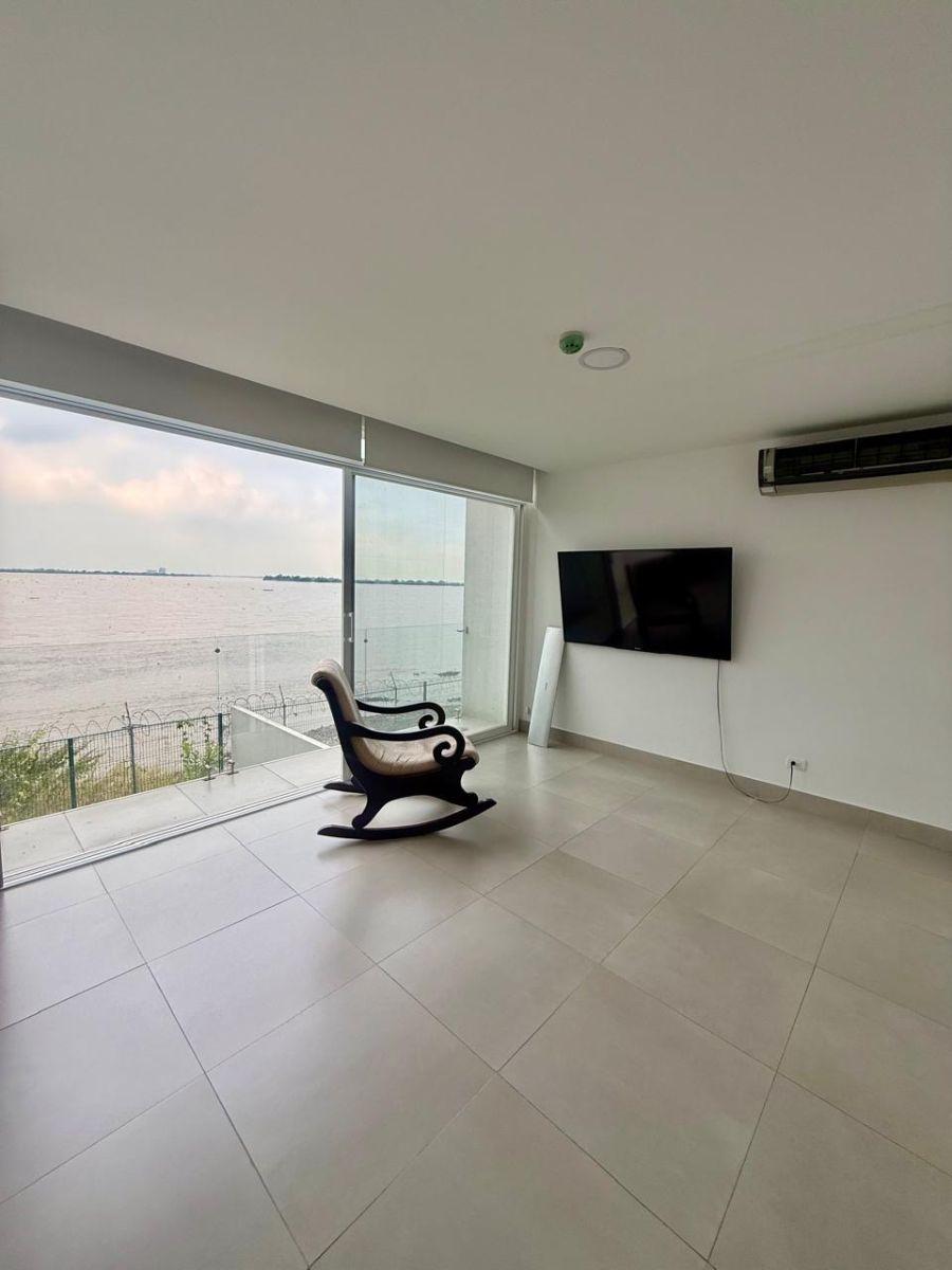 Villa en Venta en Isla Mocolí – Al Pie del Río, Guayas — imagen 2