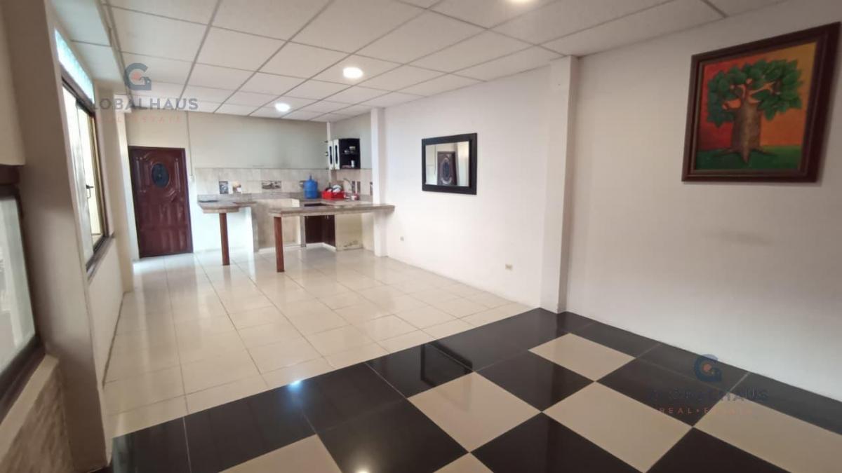 Venta Casa con Piscina Duran Helechos, 3 Habitaciones, m. Z. Guayas — imagen 4