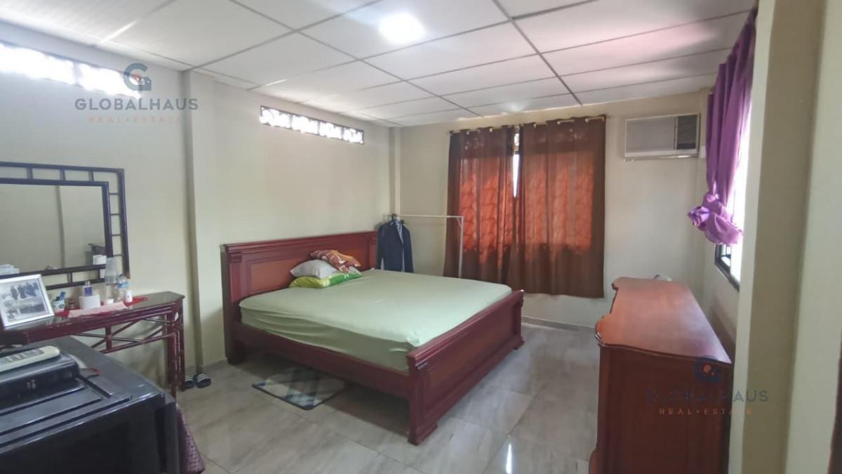 Venta Casa con Piscina Duran Helechos, 3 Habitaciones, m. Z. Guayas — imagen 2
