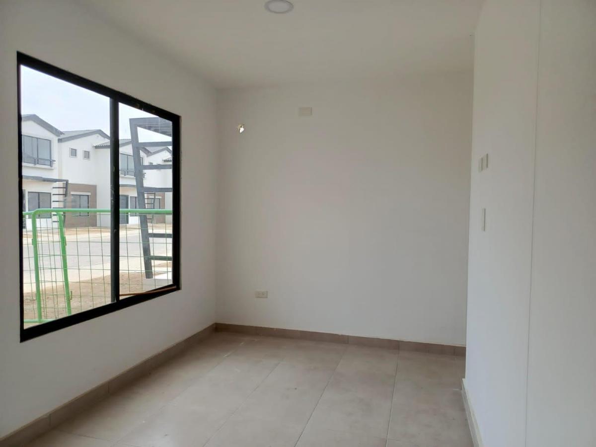Casa de Venta en La Urbanización Los Prados, por Estrenar, 4 Dorm.. Guayas — imagen 7