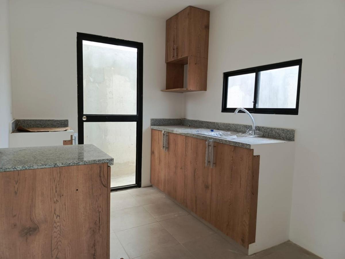 Casa de Venta en La Urbanización Los Prados, por Estrenar, 4 Dorm.. Guayas — imagen 6