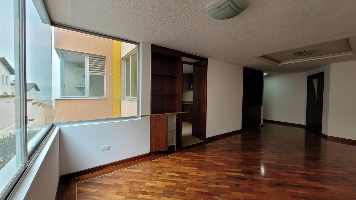 Departamento de Venta de 3 Dorm. en Santa Lucía — imagen 10