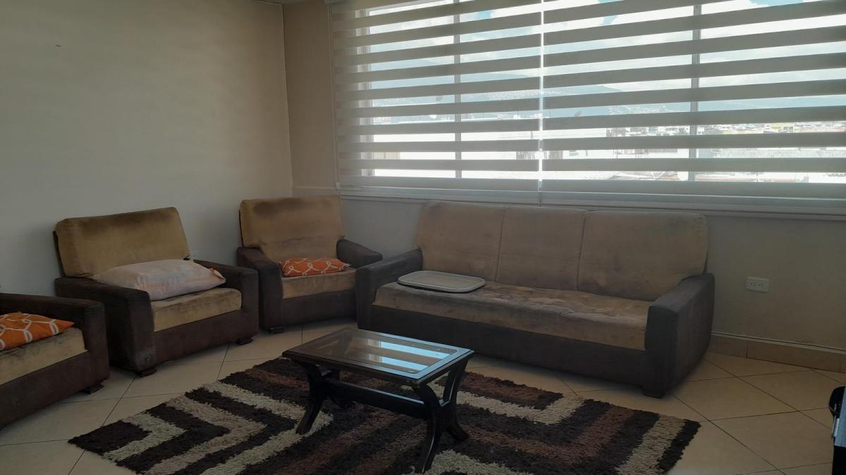 Edificio de Departamentos en Venta en El Sector del Inca. Provincia de Pichincha — imagen 7