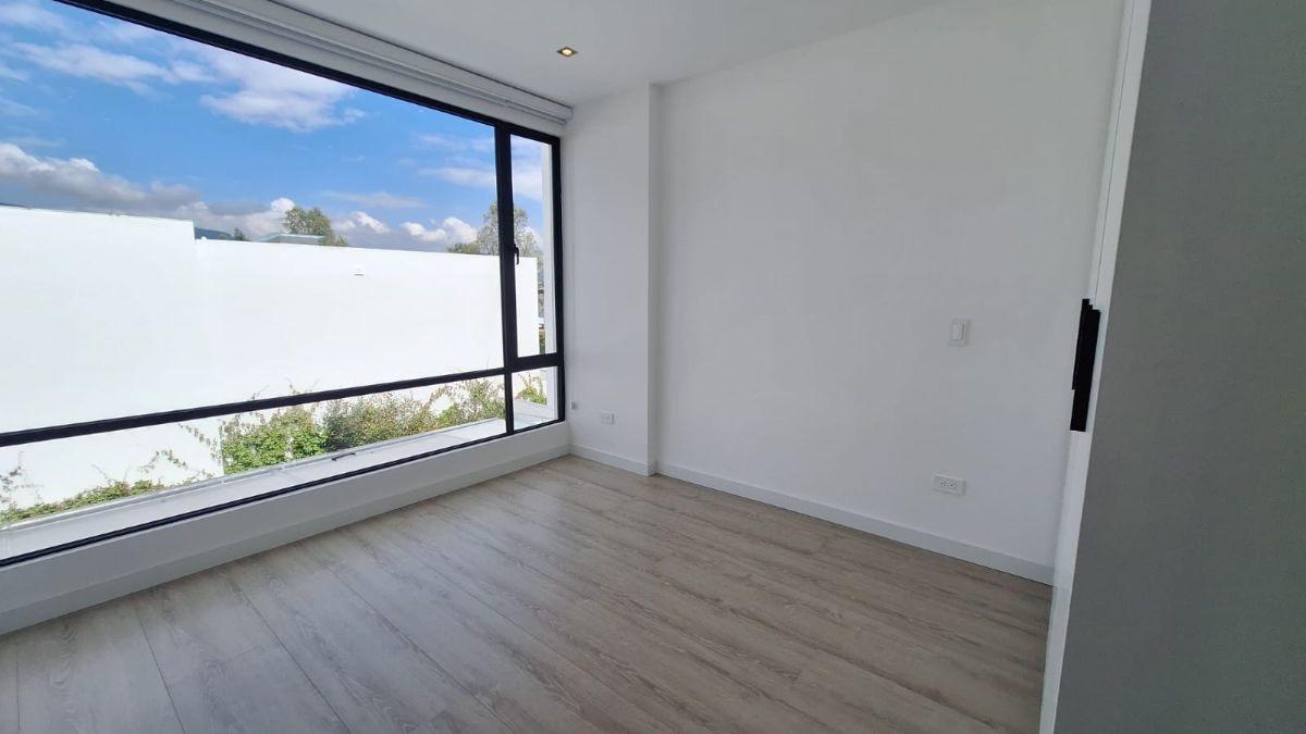 Venta Casa en Tumbaco Inf. Cbr Carla del Pino — imagen 9