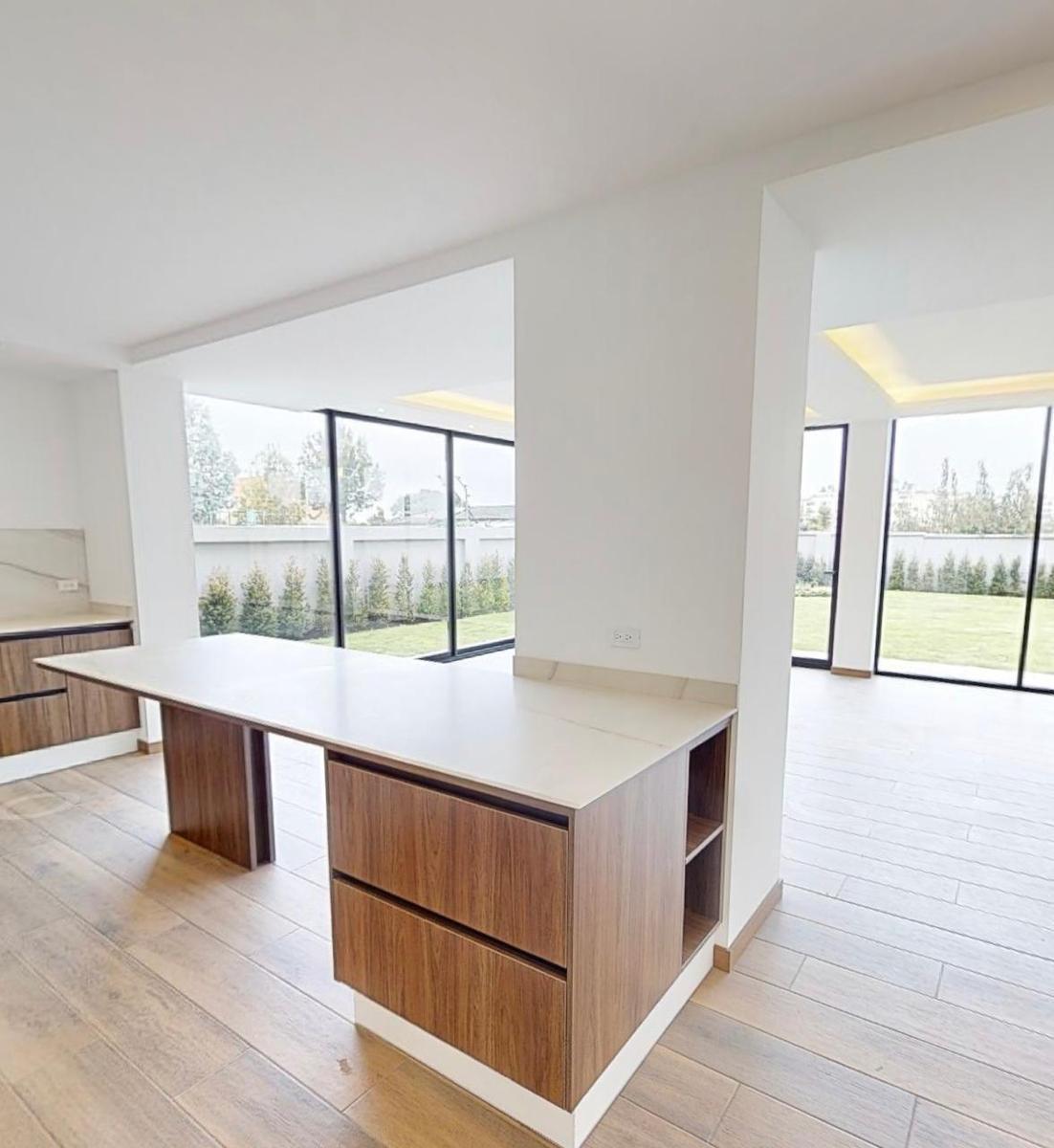 Casa en Monteserrín — imagen 7