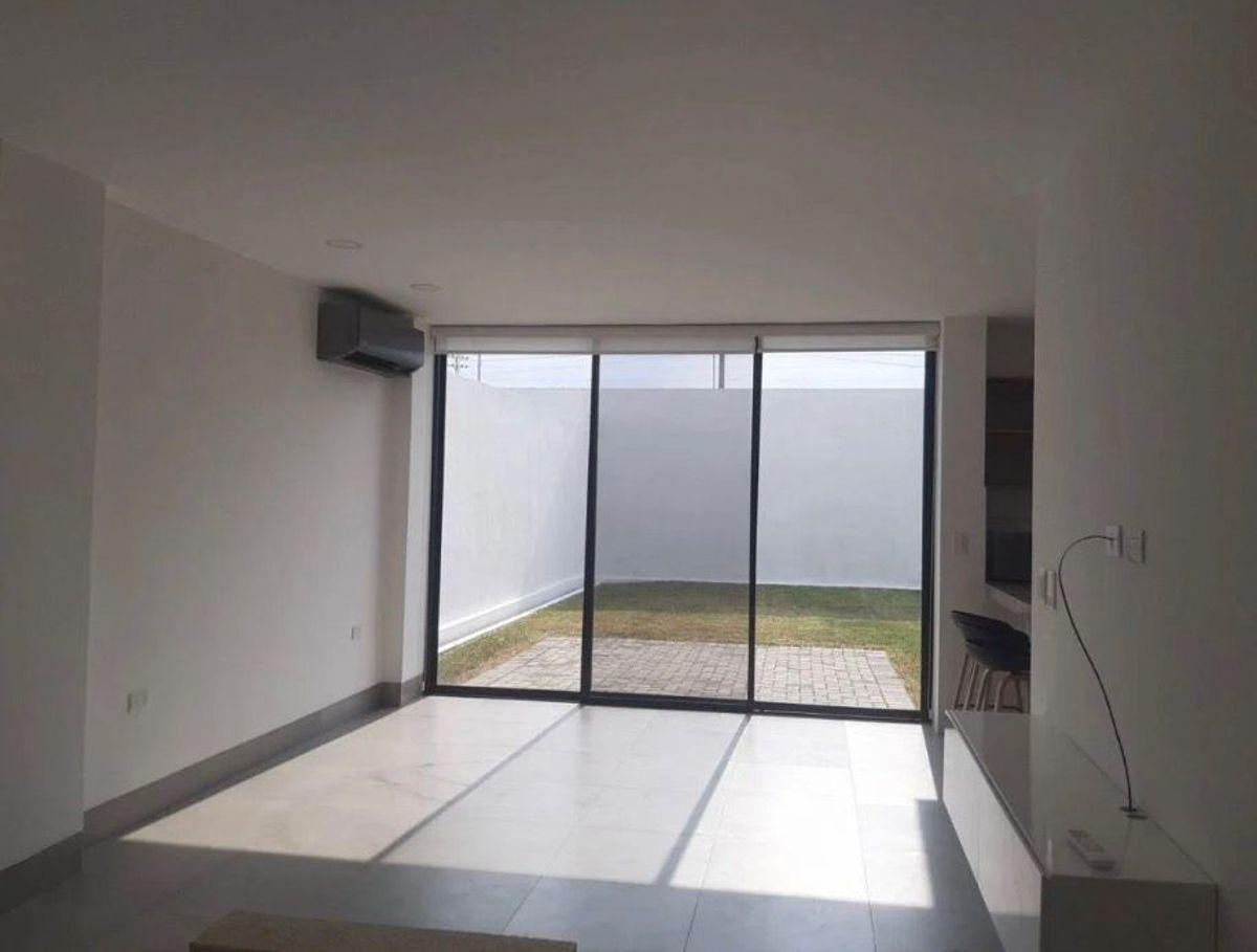 Nuevo Samborondón Urbanización La Costa Casa en Venta, Guayas — imagen 8