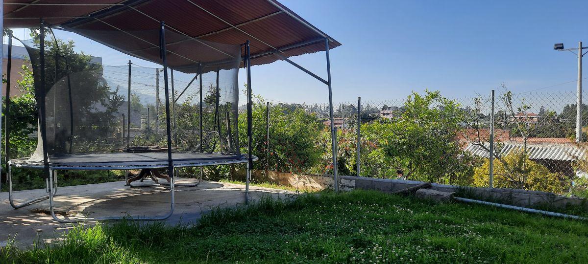 Vendo Terreno de 600 m en Urbanización en Yaruqui — imagen 2