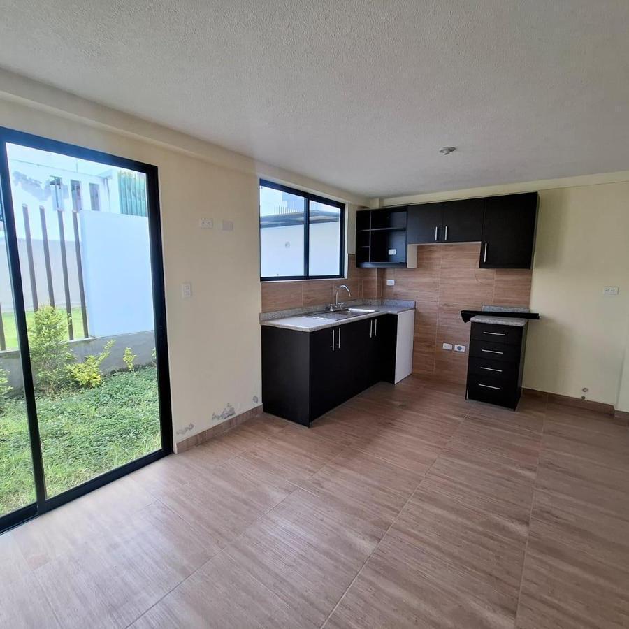 Casa de Venta de Tres Dorm. por Estrenar en Calderón Sector Bonanza — imagen 9