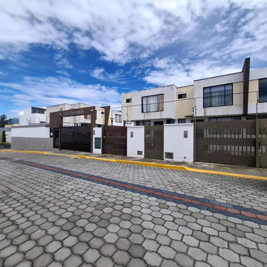 Casa de Venta de Tres Dorm. por Estrenar en Calderón Sector Bonanza — imagen 7