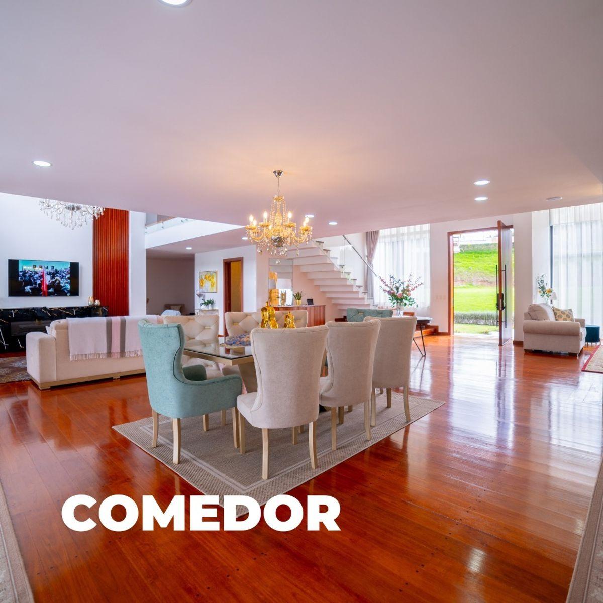 Casa de Lujo en Venta, Tarqui - Cuenca, Azuay — imagen 8