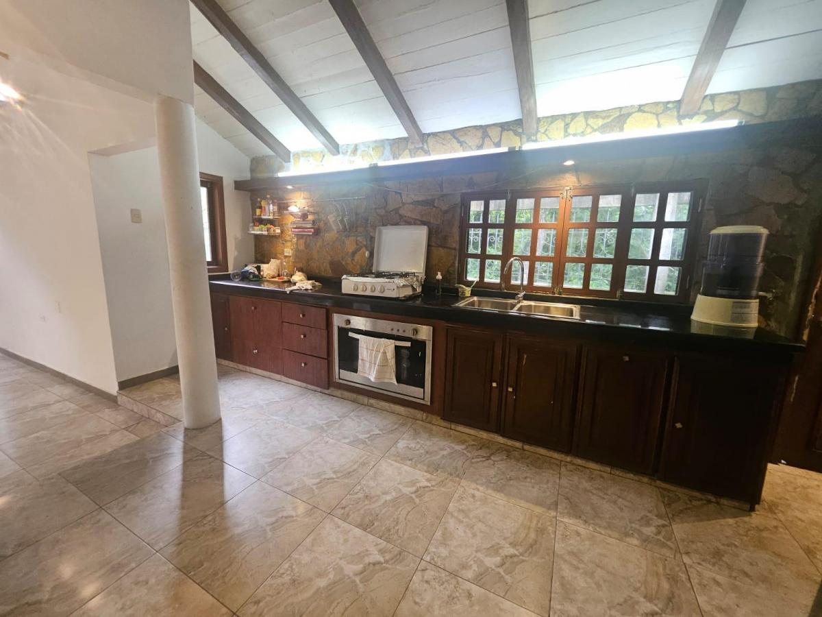 Se Vende Casa en Lago Capeira Anaa, Guayas — imagen 2