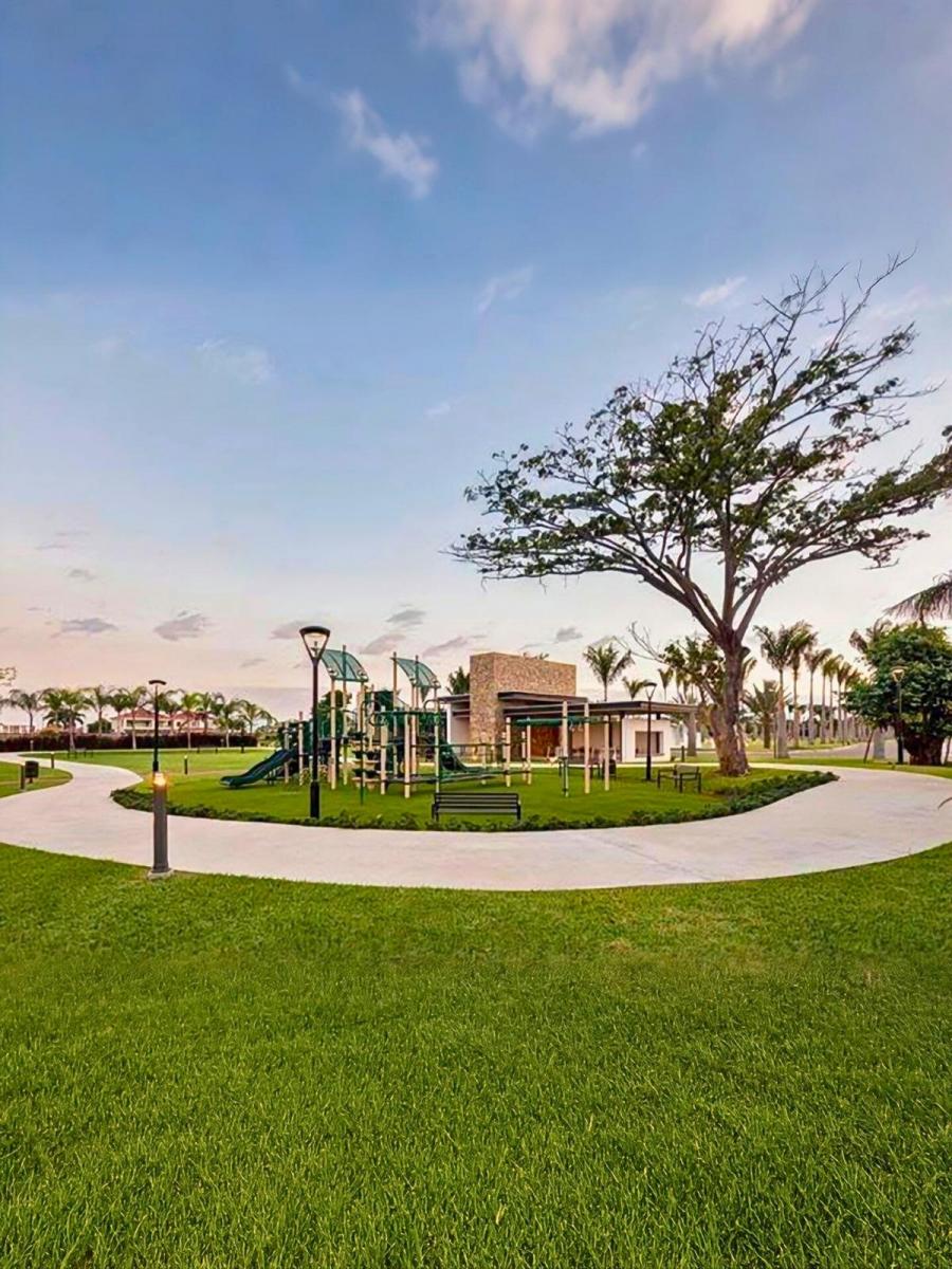 Terreno Al Lago en Venta Isla Mocoli Urb. Pacifica, Guayas — imagen 2