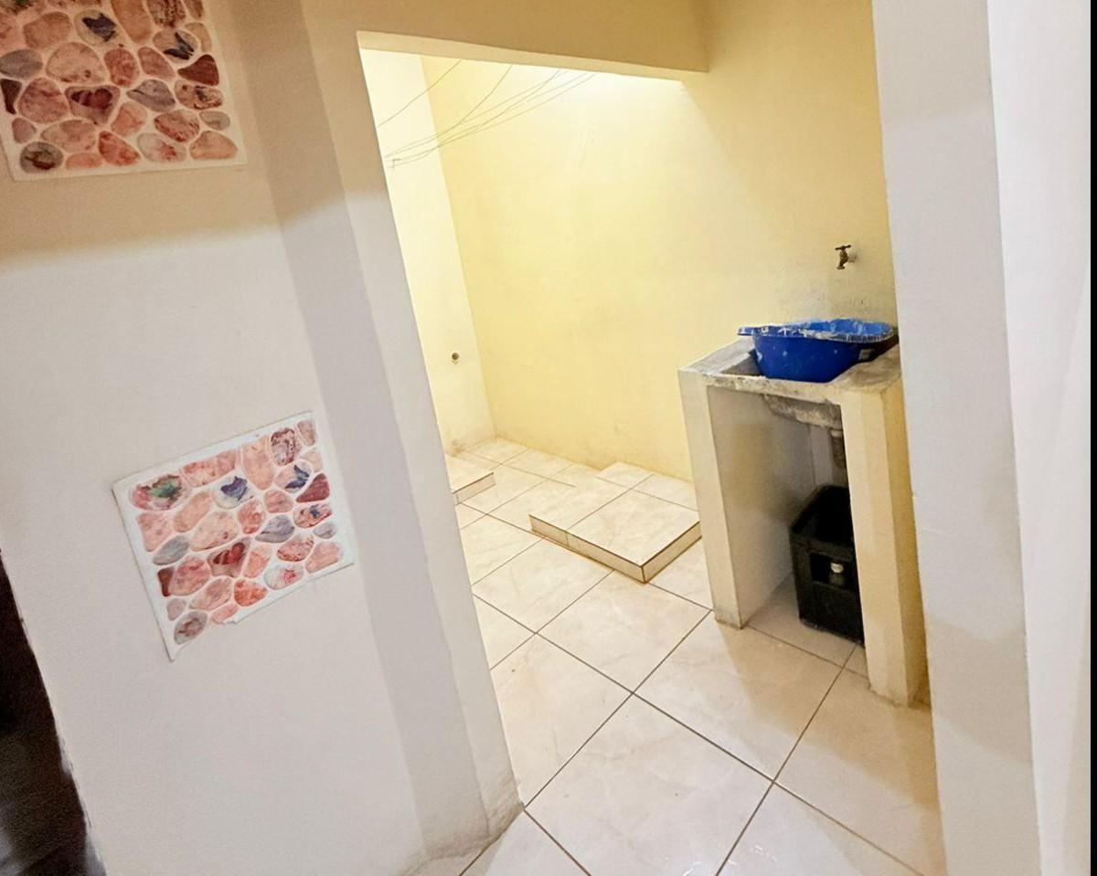 Casa Rentera Esquinera en Venta, Guasmo Norte, Tato, Guayas — imagen 4