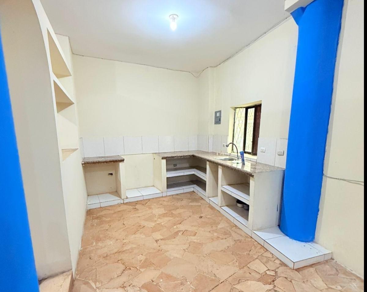 Casa Rentera Esquinera en Venta, Guasmo Norte, Tato, Guayas — imagen 3