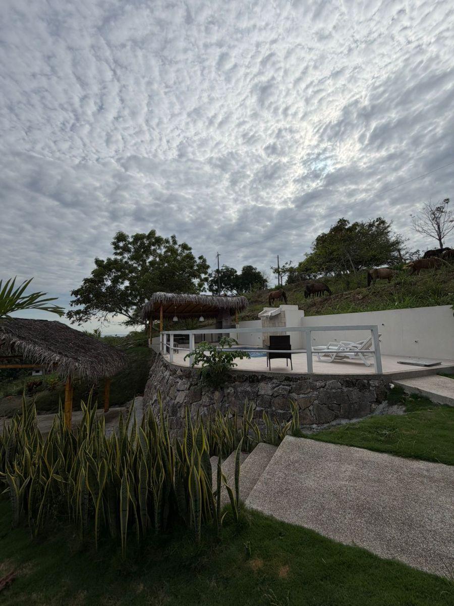 Inversión en Olón: Se Vende Casa en La Montaña con Vista Al Mar y Al Bosque — imagen 7