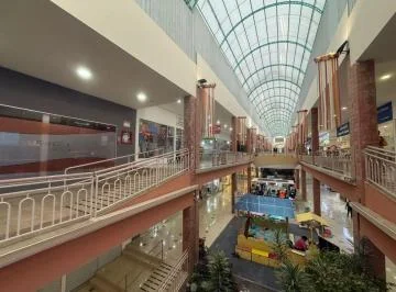 Local Comercial en Venta | Ventura Mall Tumbaco | 160 m² | $155.000 | 16% Rentabilidad Anual — imagen 2