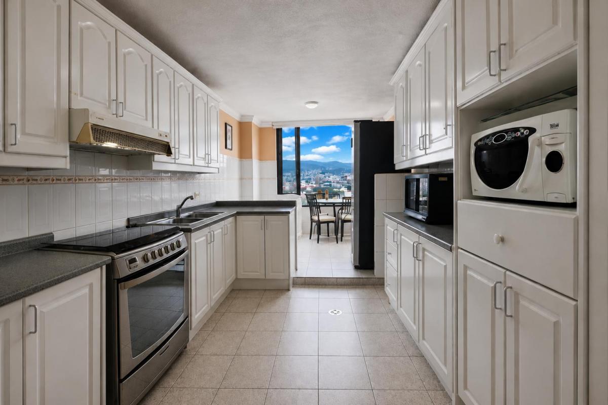 Departamento en Unión Nacional Cerca de El Bosque – 3 Dorm. y 138 m² — imagen 7