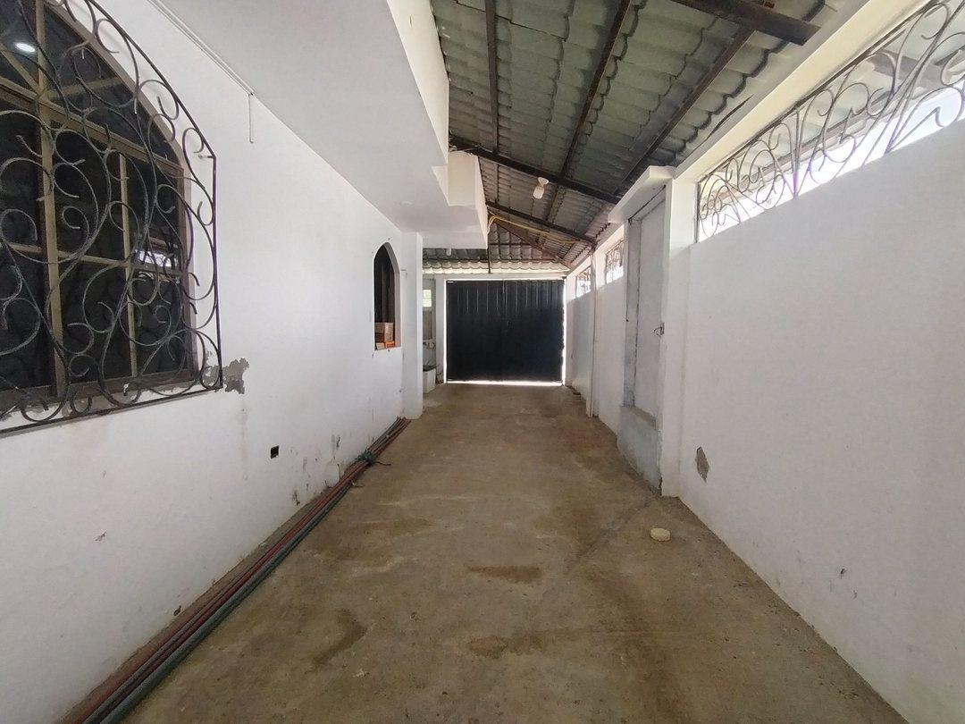 Casa de Venta en Portoviejo Sector Paso Lateral Ar, Manabí — imagen 9