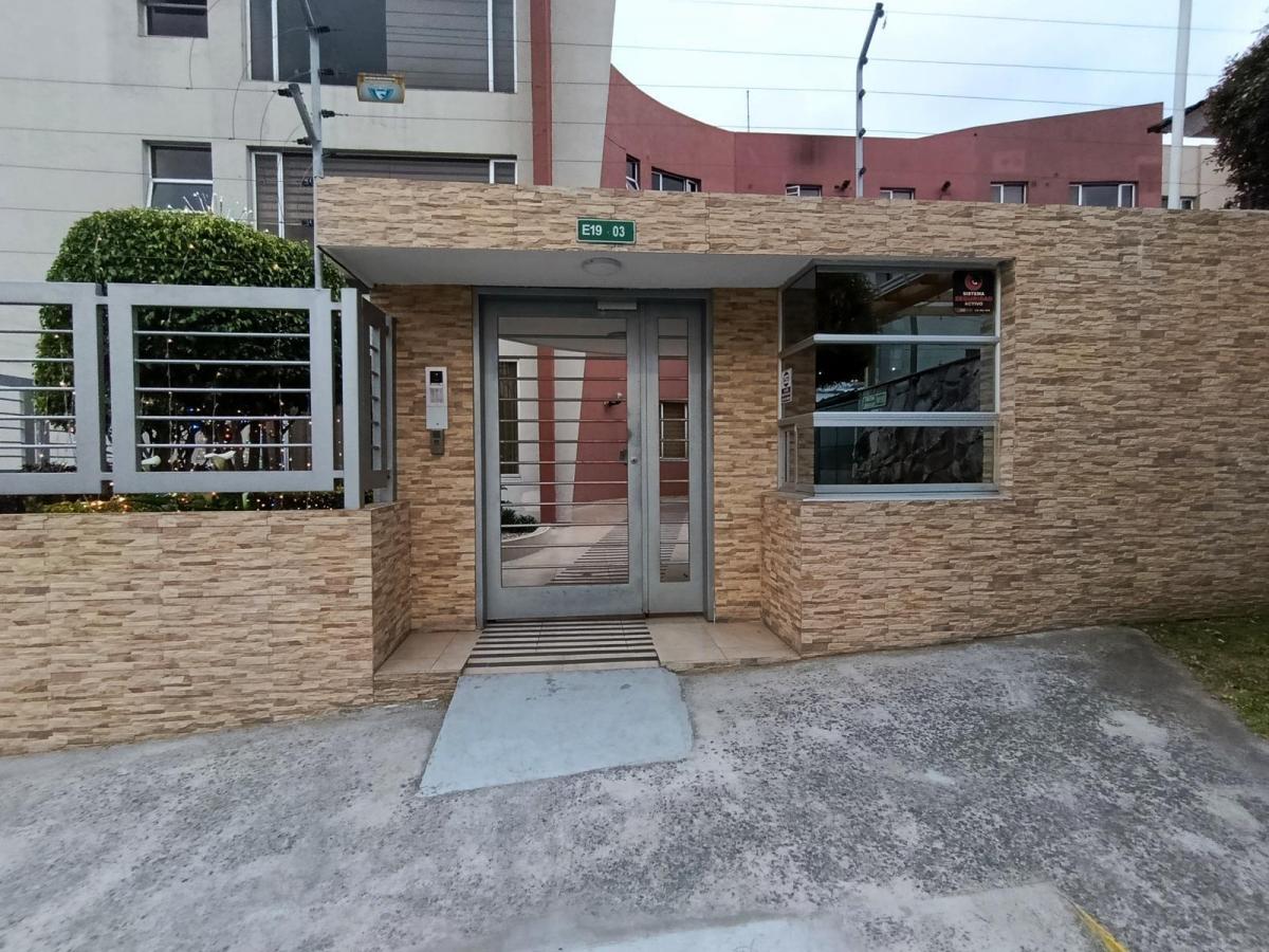 Departamento Lomas de Monteserrin 3 Habitaciones, Balcón 2 Parqueos 1 Bodega — imagen 9