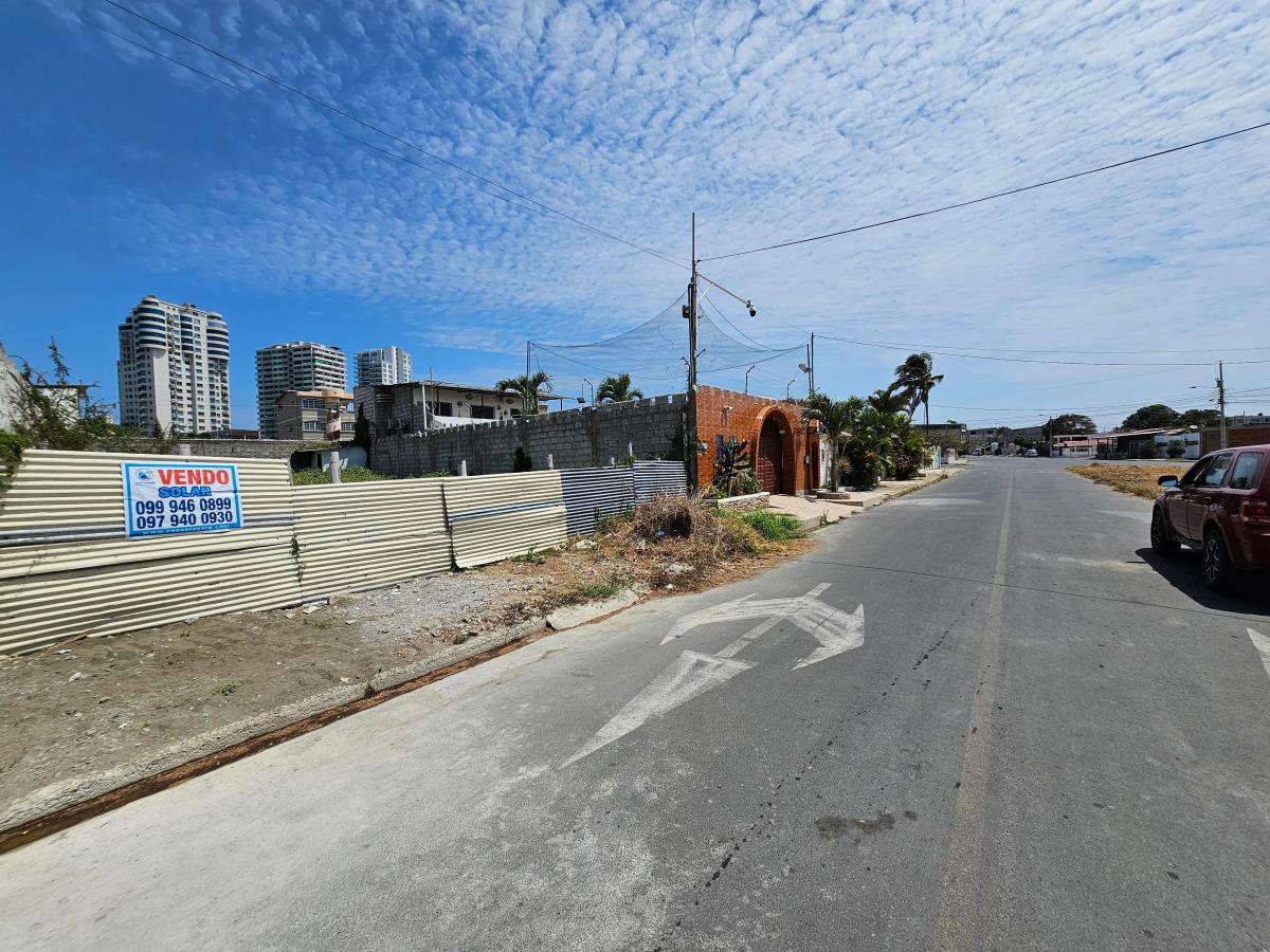 Vendo Lindo Terreno a 3 Cuadras del Malecon de 280 m² en Salinas — imagen 3
