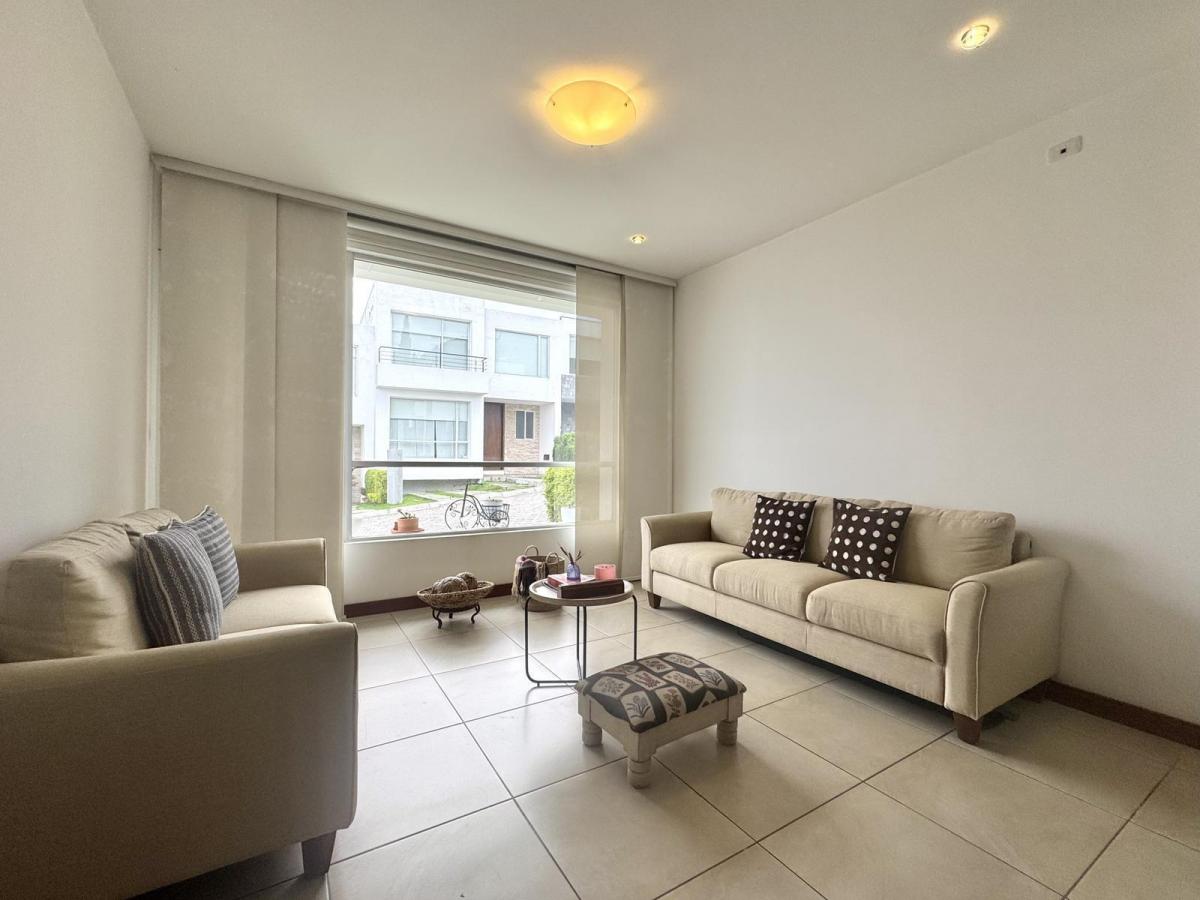 Casa de Venta en San Juan Alto Cumbayá — imagen 6