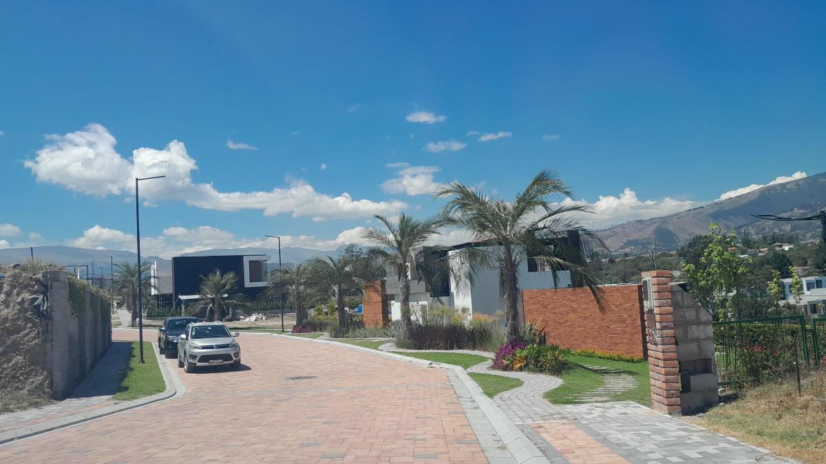 Vendo Lotes Urbanizados en Tumbaco con Hermosa Vista — imagen 8