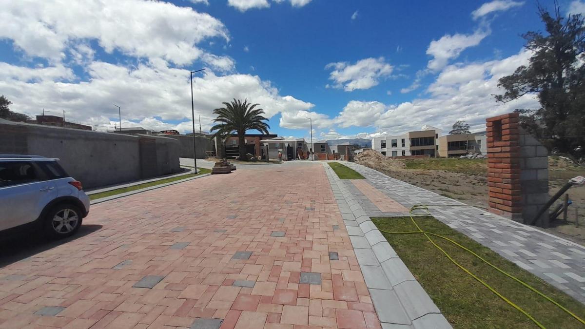 Vendo Lotes Urbanizados en Tumbaco con Hermosa Vista — imagen 7