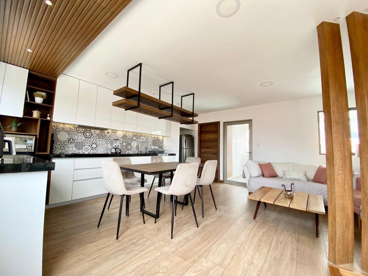 Hermoso Penthouse en Venta, Sector Mall del Rio, Azuay — imagen 10
