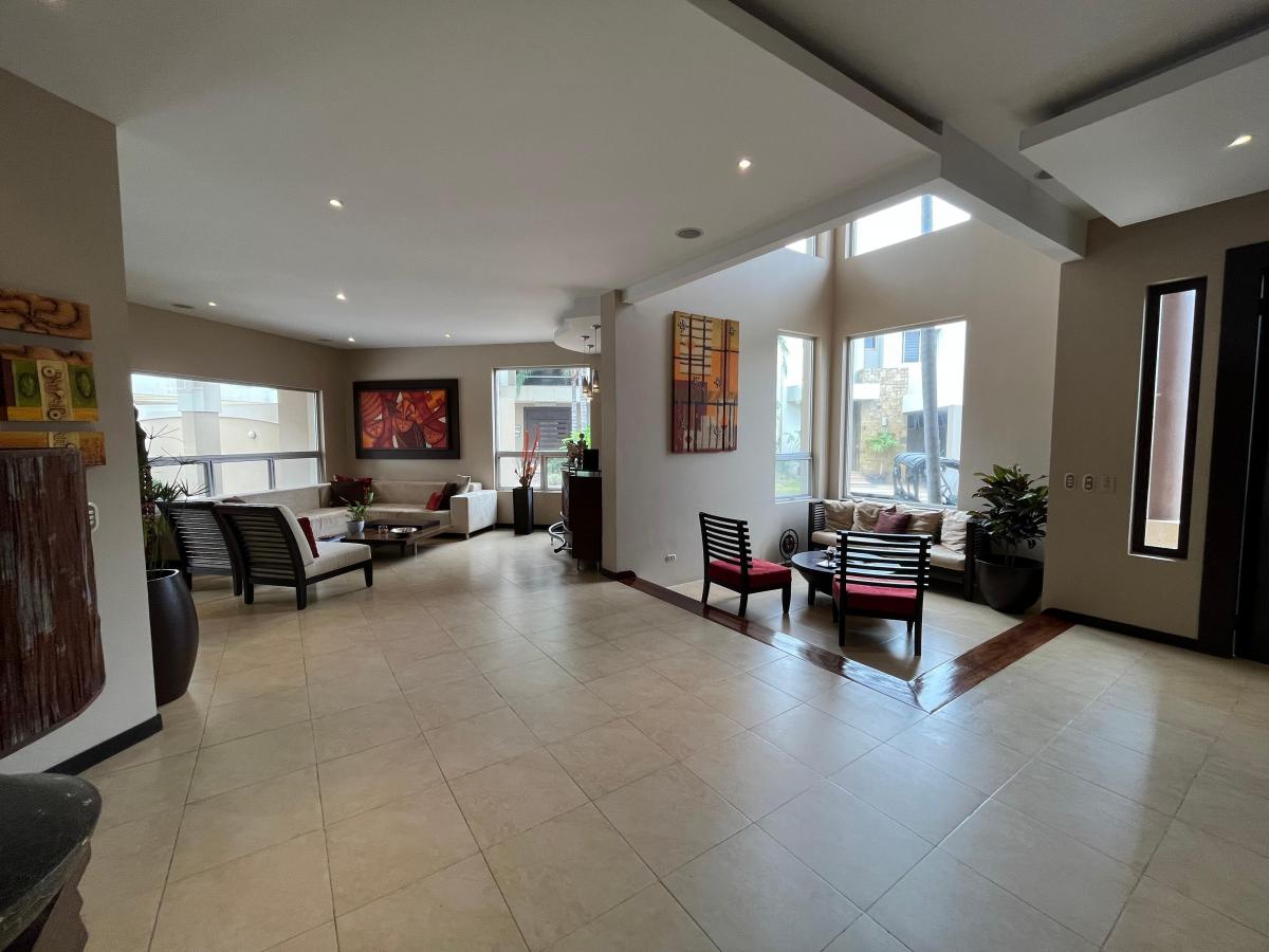 Casa en Venta, Urb. San Isidro, Guayas — imagen 7