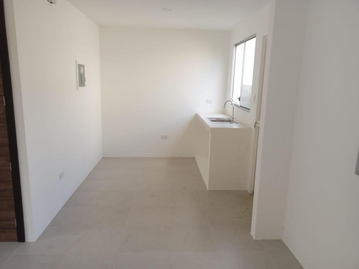 Venta de Casa en La Urbanización Bellavita, 3 Dorm., Vía a La Costa. Guayas — imagen 8