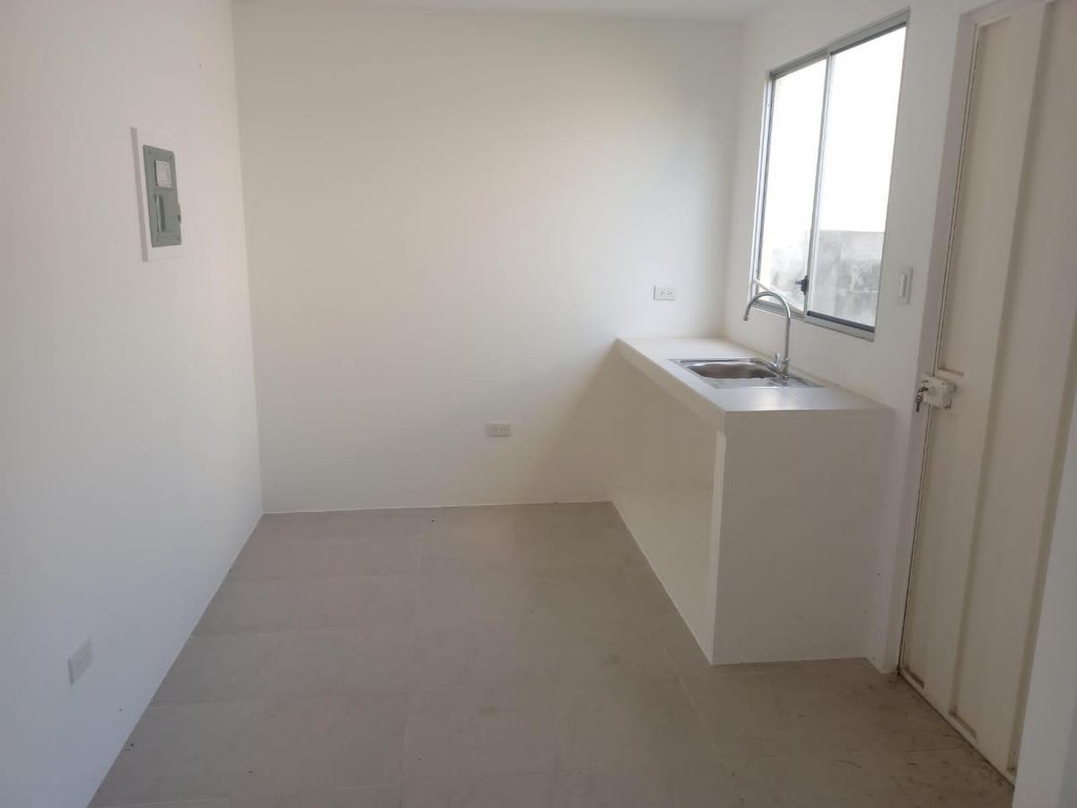 Venta de Casa en La Urbanización Bellavita, 3 Dorm., Vía a La Costa. Guayas — imagen 7