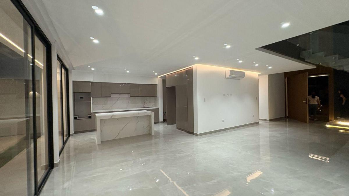 Hermosa Casa Moderna en Venta, de Estreno, Isla Celeste, Guayas — imagen 8