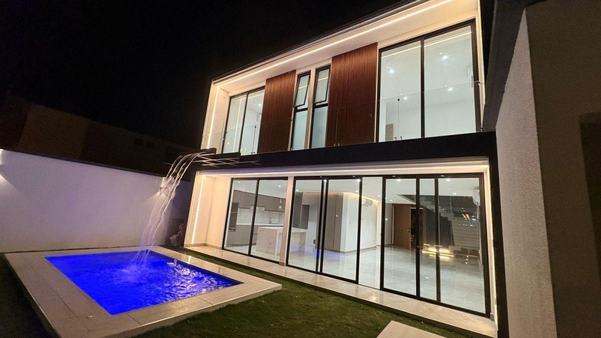 Hermosa Casa Moderna en Venta, de Estreno, Isla Celeste, Guayas — imagen 6