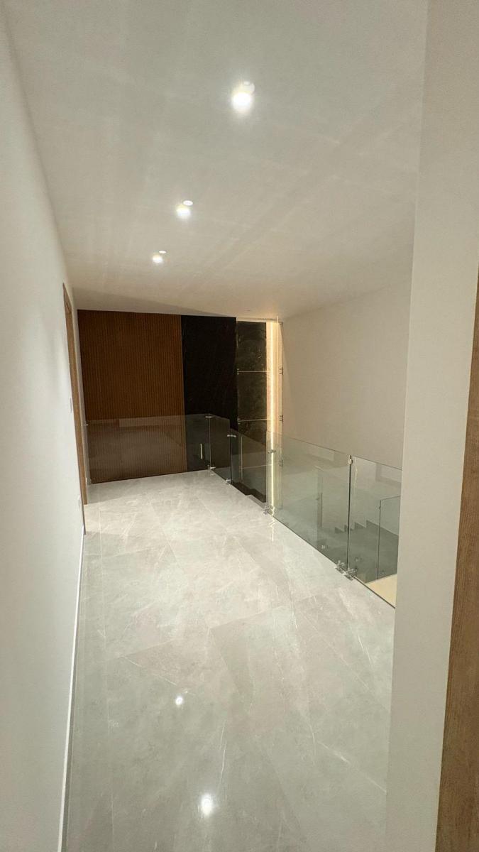 Hermosa Casa Moderna en Venta, de Estreno, Isla Celeste, Guayas — imagen 2