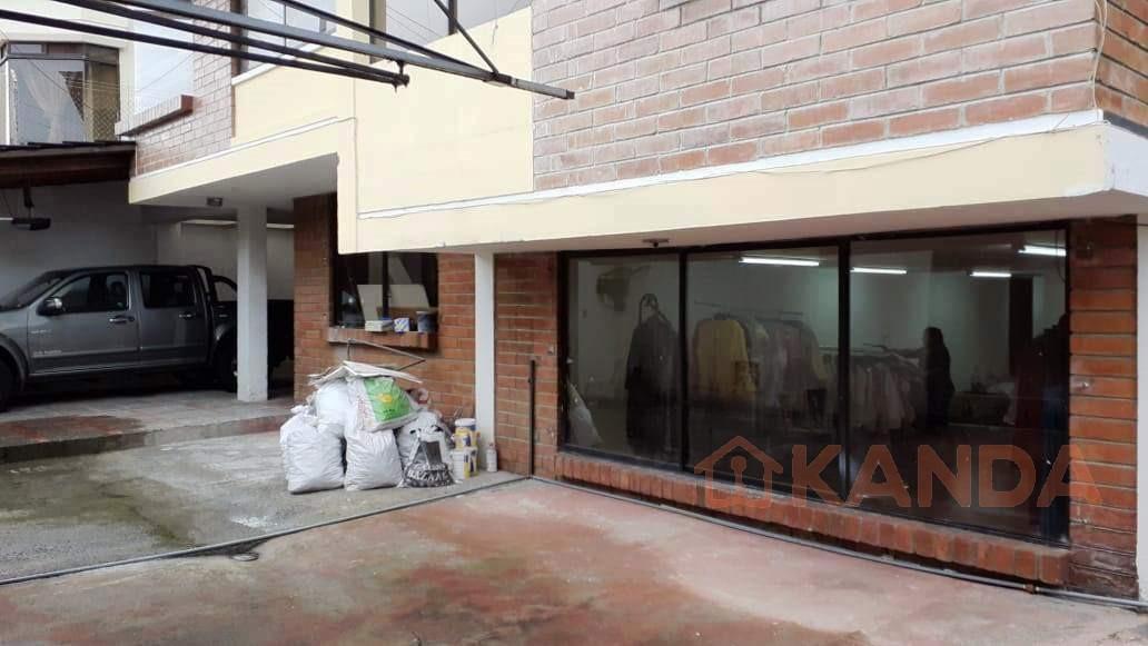 Casa de Venta - 3 Departamentos por Piso - Sector Batan Bajo — imagen 9
