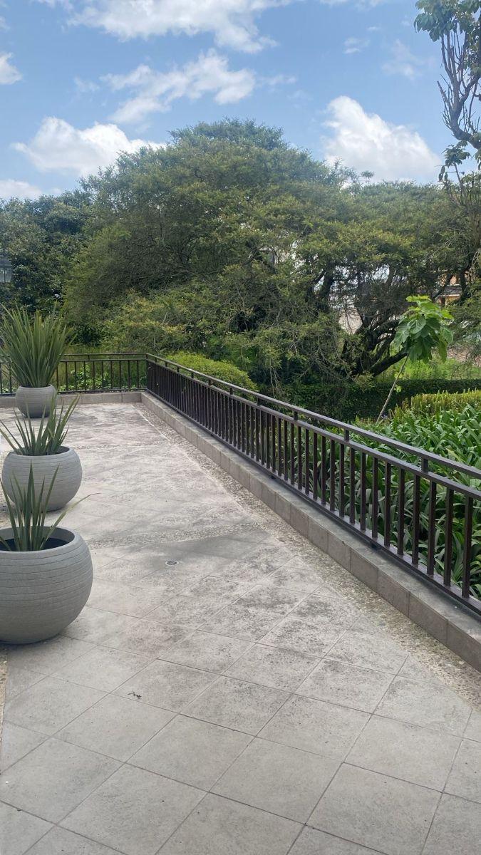 Casa en Venta Dentro de Urbanización en Nayon — imagen 10