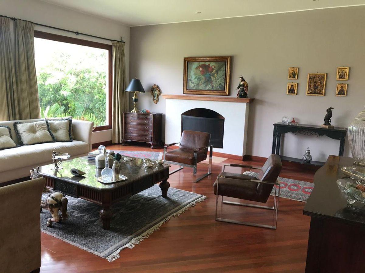 Casa en Venta Dentro de Urbanización en Nayon — imagen 7
